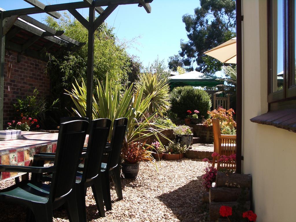 Weston Cottage Poole Esterno foto