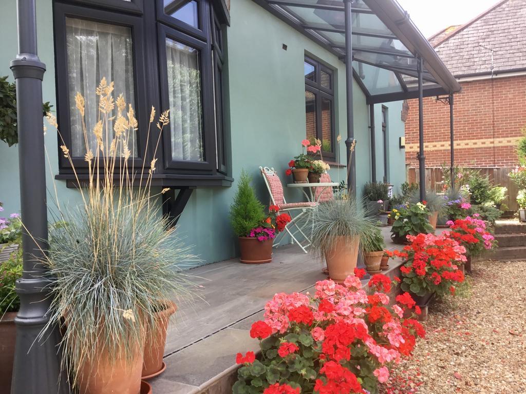 Weston Cottage Poole Esterno foto