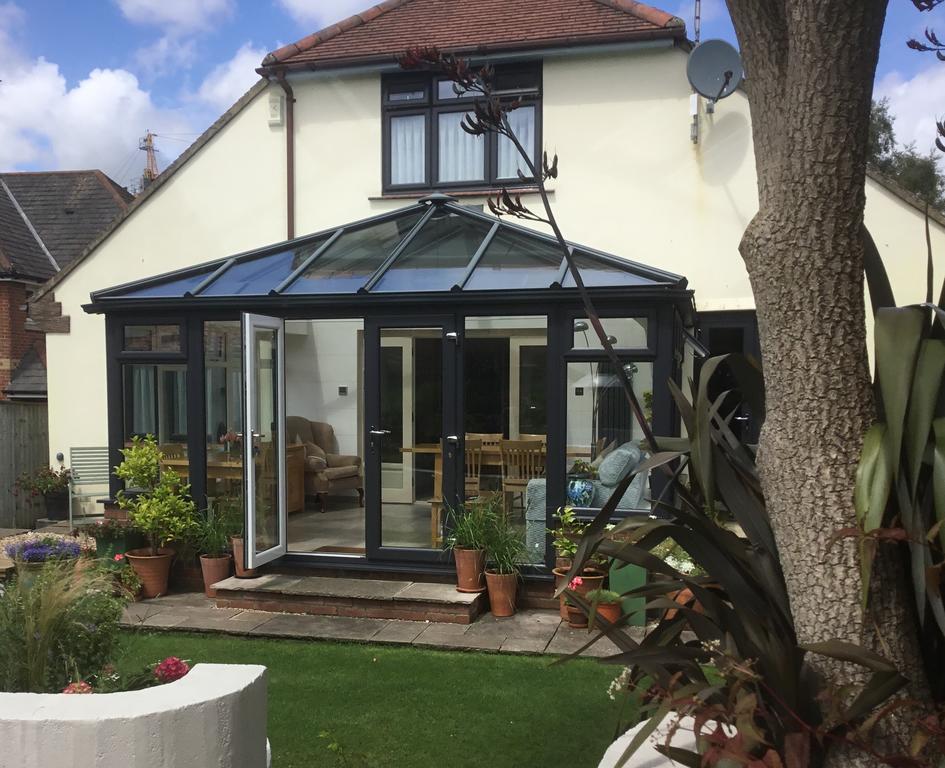 Weston Cottage Poole Esterno foto